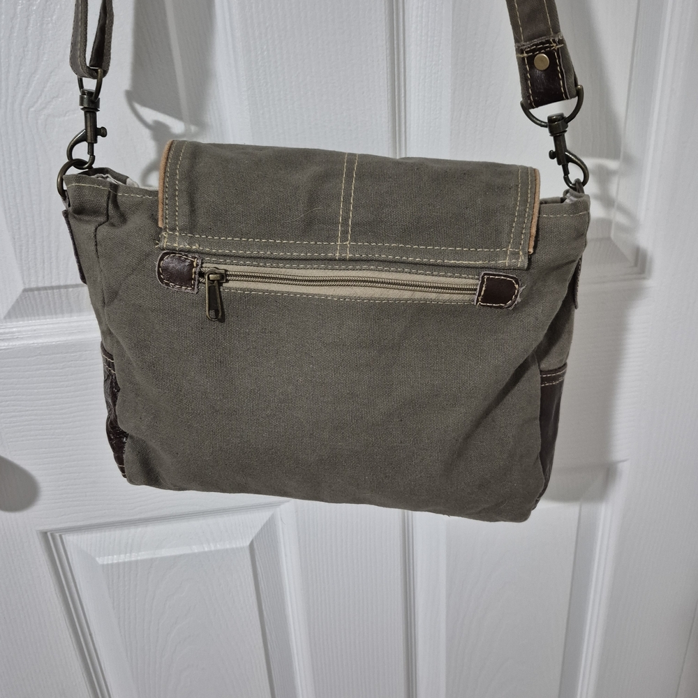 Myra Army Green, Creamy White Adustable Crossbody Messenger Bag - Picture 2 of 9
